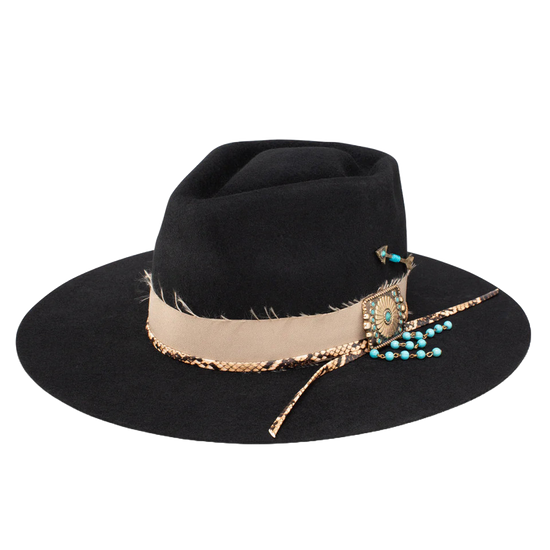 Charlie 1 Horse Ladies Lainey Wilson Lucky Me Black Hat CWLKYM-034007