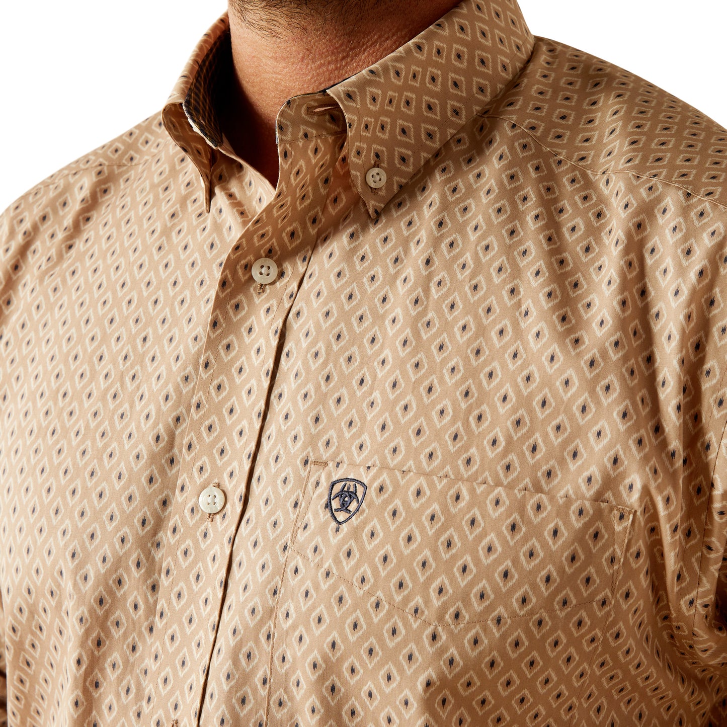 Ariat Men's Wrinkle Free Frazier Classic Fit Tan Button Down Shirt 10053909